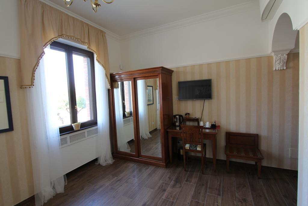 Area Sacra Relais Panzió Róma Szoba fotó
